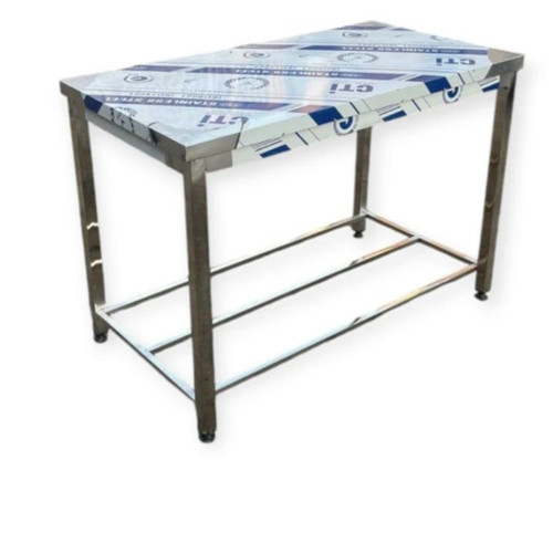 میزکار صنعتی استیل درخشان تجهیزات آشپزخانه صنعتی